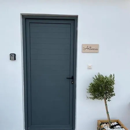 Airport Luxury Artemida (Attica)